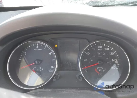 2013 Nissan Rogue S z USA, uszkodzony, nr VIN JN8AS5MV4DW621637